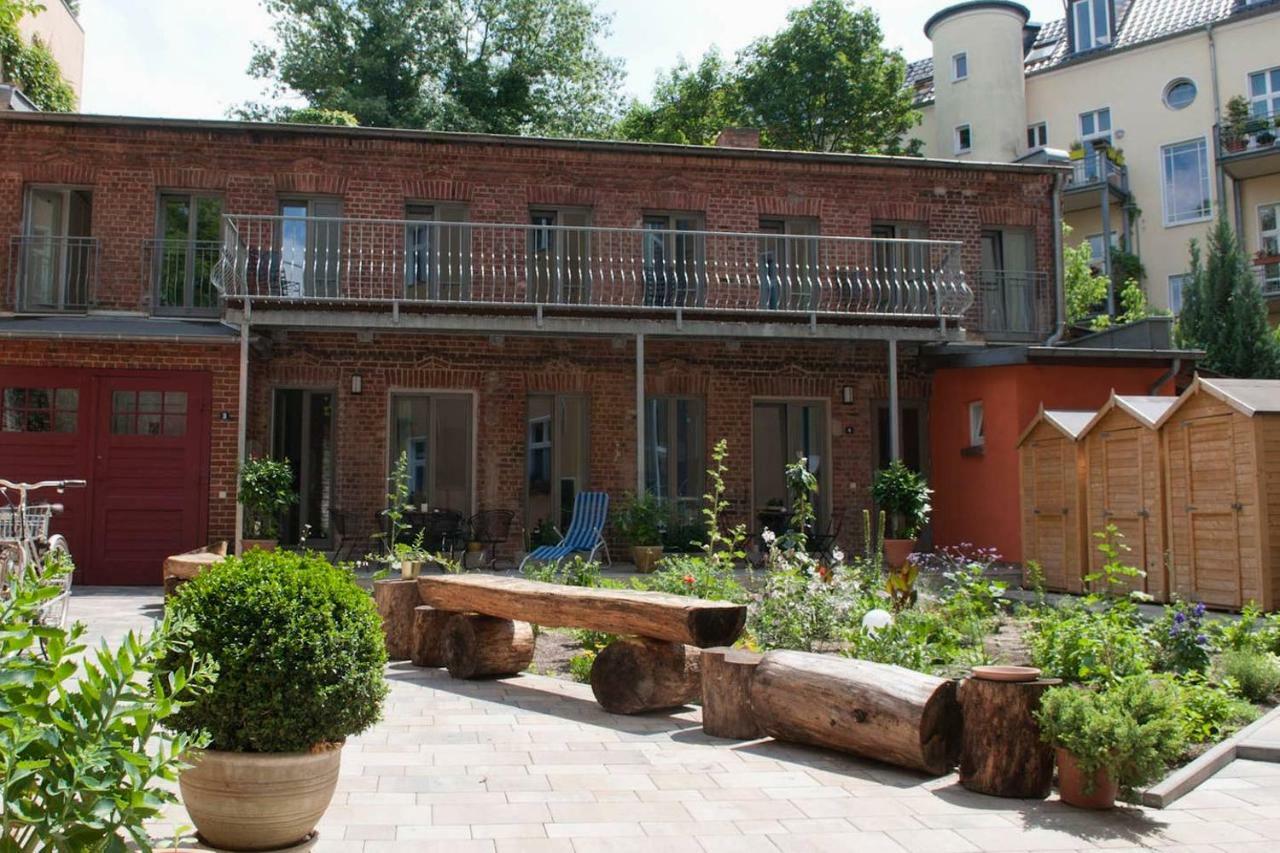 Beautiful And Cozy Remise For Up To 6 Guests Apartment Berlin Exterior photo